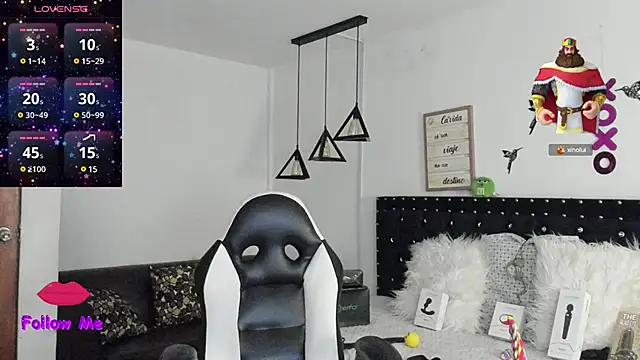 natasha logan  online show from 12/15/24, 10:18