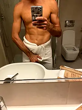 Snapshot of Fellix chatting on 10/28/25, 04:53 Fellix online show from 10/28/25, 04:53