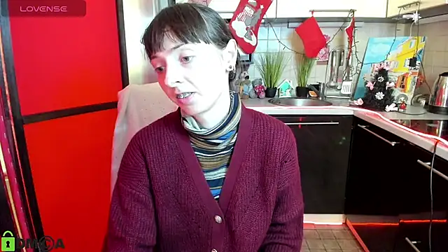 TayanaJons online show from 12/16/25, 08:08