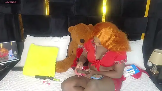 Snapshot of Sexy_sharntel chatting on 10/02/25, 10:50 Sexy sharntel online show from 10/02/25, 10:50