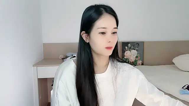 Judy520 online show from 10/27/25, 01:20