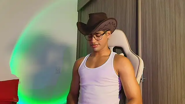 Snapshot of Jimmy_Leeh_ chatting on 10/11/25, 11:36 Jimmy Leeh  online show from 10/11/25, 11:36