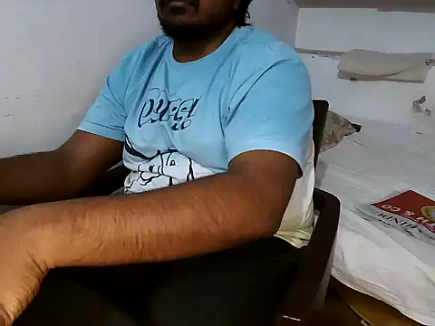 bignaturaldesi online show from 01/01/25, 01:59