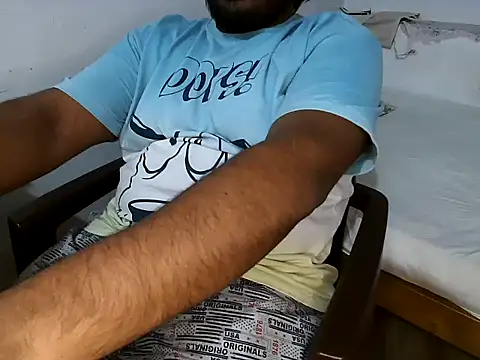 bignaturaldesi online show from 02/09/25, 03:23