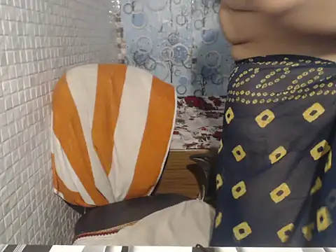 Snapshot of Oh_Maya chatting on 05/16/26, 02:52 Oh Maya online show from 05/16/26, 02:52
