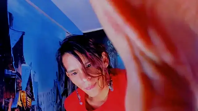 Snapshot of alessa_brown74 chatting on 11/05/25, 04:23 alessa brown74 online show from 11/05/25, 04:23