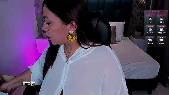 Snapshot of Catilica__sweetx chatting on 09/18/25, 03:36 Catilica sweetx online show from 09/18/25, 03:36