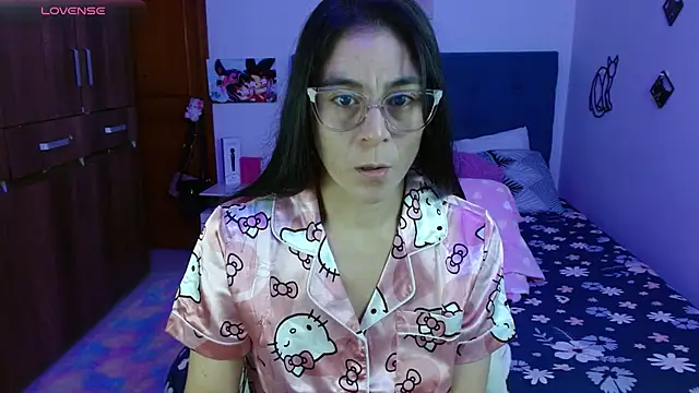 antonella sweet33 online show from 08/04/26, 03:36