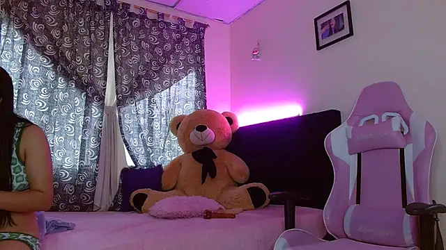 Dakota bumm online show from 09/18/25, 08:44