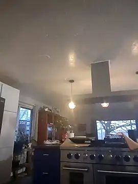 GoldenFlameGoddess online show from 01/31/25, 03:44
