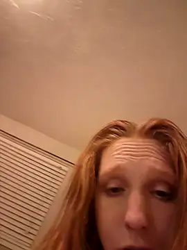 GoldenFlameGoddess online show from 02/09/25, 01:44