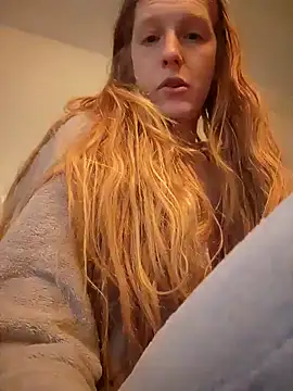 GoldenFlameGoddess online show from 02/10/25, 06:35