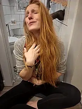 GoldenFlameGoddess online show from 02/16/25, 07:16