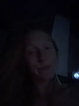 GoldenFlameGoddess online show from 10/22/25, 01:50