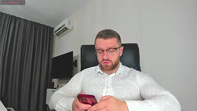 Findom guy online show from 12/22/25, 03:42