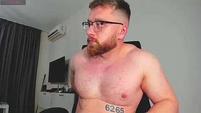 Findom guy online show from 03/17/26, 10:13