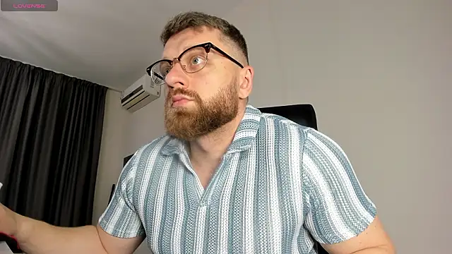Findom guy online show from 03/19/26, 11:14