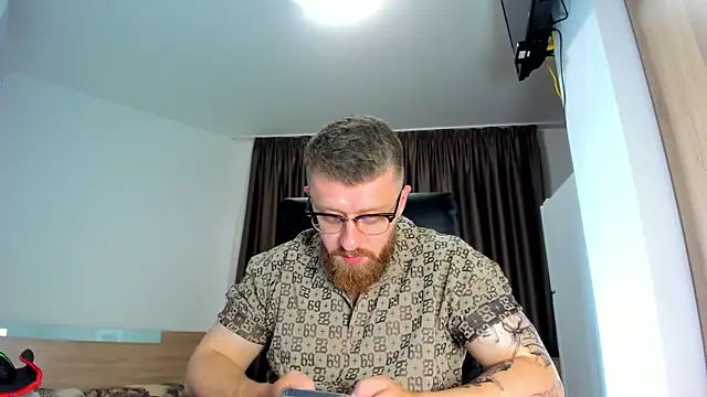 Findom guy online show from 06/13/26, 05:22