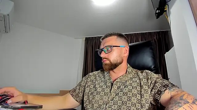 Findom guy online show from 07/18/26, 05:39