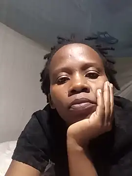 Snapshot of Queentesi chatting on 03/20/25, 05:47 Queentesi online show from 03/20/25, 05:47