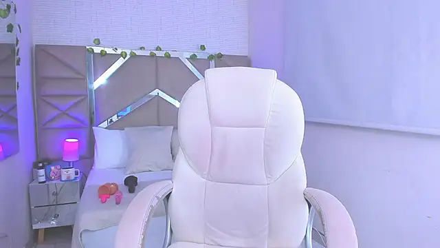 Zoe Lennoxx online show from 12/28/24, 04:30