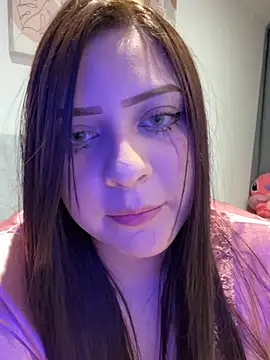 Snapshot of Zoe_Lennoxx chatting on 06/18/26, 02:23 Zoe Lennoxx online show from 06/18/26, 02:23