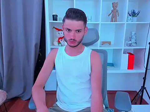 andboyfor6 online show from 06/19/26, 04:00