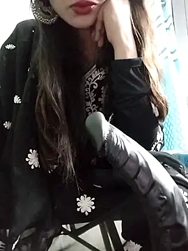 Snapshot of Noor_Darliing chatting on 02/10/25, 02:59 Noor Darliing online show from 02/10/25, 02:59