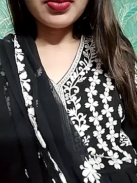 Snapshot of Noor_Darliing chatting on 02/10/25, 09:04 Noor Darliing online show from 02/10/25, 09:04