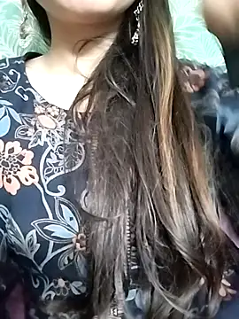 Snapshot of Noor_Darliing chatting on 02/15/25, 06:23 Noor Darliing online show from 02/15/25, 06:23