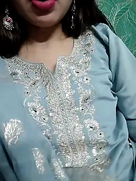 Snapshot of Noor_Darliing chatting on 02/26/25, 09:27 Noor Darliing online show from 02/26/25, 09:27