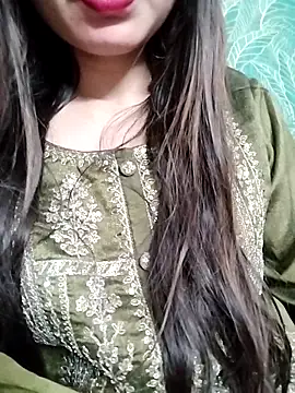 Snapshot of Noor_Darliing chatting on 03/15/25, 09:27 Noor Darliing online show from 03/15/25, 09:27