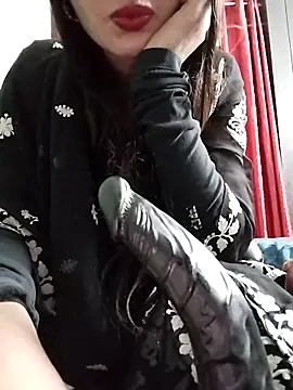 Snapshot of Noor_Darliing chatting on 11/15/25, 02:57 Noor Darliing online show from 11/15/25, 02:57