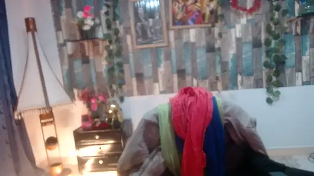 Snapshot of KarimaSarabe chatting on 09/17/25, 09:38 KarimaSarabe online show from 09/17/25, 09:38