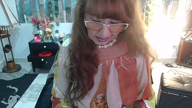 Snapshot of KarimaSarabe chatting on 10/01/25, 09:10 KarimaSarabe online show from 10/01/25, 09:10