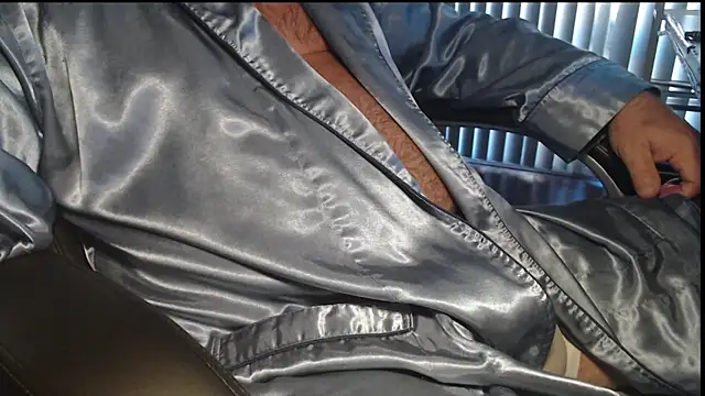 Snapshot of jdcfnmhard chatting on 02/08/25, 01:11 jdcfnmhard online show from 02/08/25, 01:11