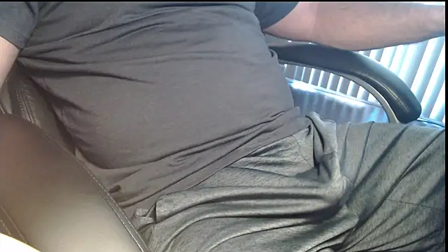 Snapshot of jdcfnmhard chatting on 03/07/25, 02:12 jdcfnmhard online show from 03/07/25, 02:12