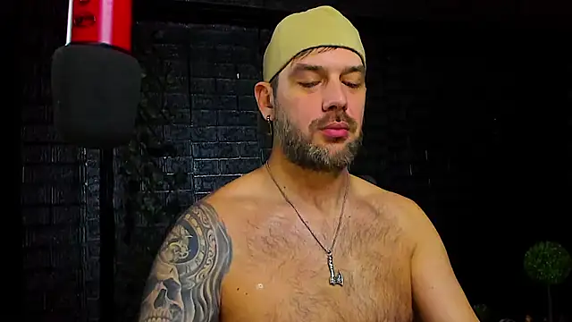 LexXHardy online show from 12/04/25, 10:57