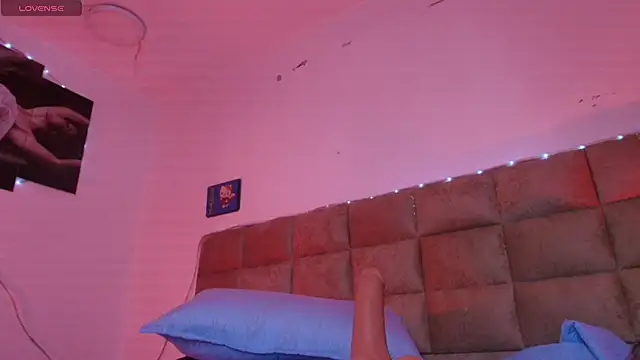 Snapshot of _sex_mia chatting on 09/13/25, 07:13 sex mia online show from 09/13/25, 07:13