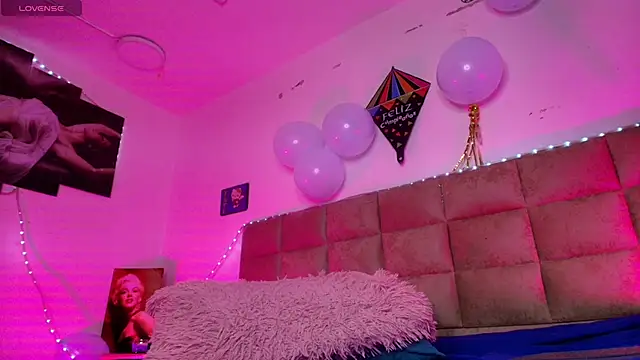 Snapshot of _sex_mia chatting on 10/05/25, 07:12 sex mia online show from 10/05/25, 07:12