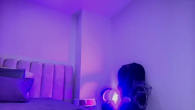 Snapshot of _sex_mia chatting on 11/11/25, 07:36 sex mia online show from 11/11/25, 07:36