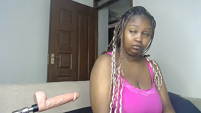 NIKKIE LOVE online show from 06/18/26, 06:24
