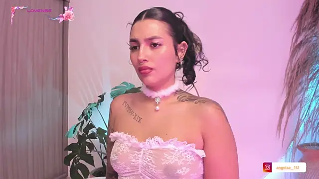 Snapshot of Anngel_1 chatting on 10/07/25, 03:53 Anngel 1 online show from 10/07/25, 03:53