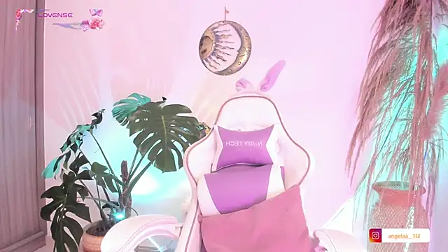 Snapshot of Anngel_1 chatting on 10/09/25, 03:54 Anngel 1 online show from 10/09/25, 03:54