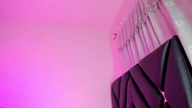 Snapshot of stephany_doll_ chatting on 04/11/26, 07:45 stephany doll online show from 04/11/26, 07:45