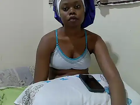 Snapshot of maggyjan chatting on 03/14/26, 11:43 maggyjan online show from 03/14/26, 11:43