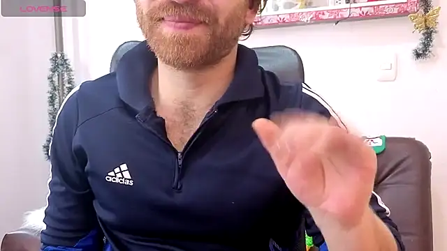 Snapshot of michacosio chatting on 11/27/25, 04:53 michacosio online show from 11/27/25, 04:53