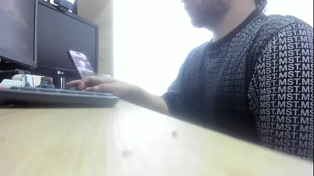 michacosio online show from 05/28/26, 05:21