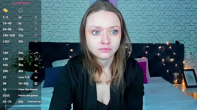 Snapshot of Linda_Bryant chatting on 12/28/24, 01:08 Linda Bryant online show from 12/28/24, 01:08