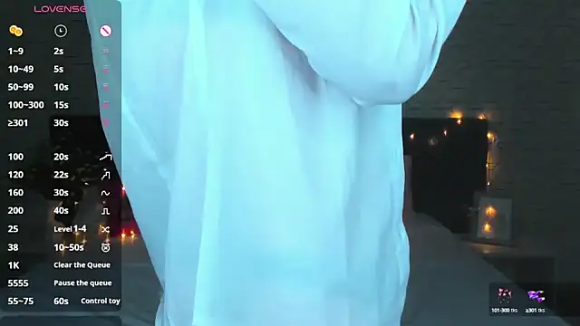 Snapshot of Linda_Bryant chatting on 01/30/25, 03:44 Linda Bryant online show from 01/30/25, 03:44